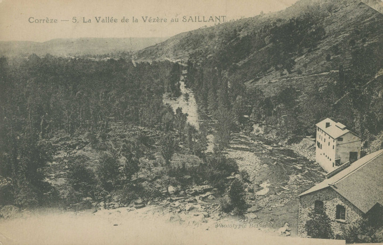 Voutezac : "Corrèze - 5. La vallée de la Vézère au Saillant".