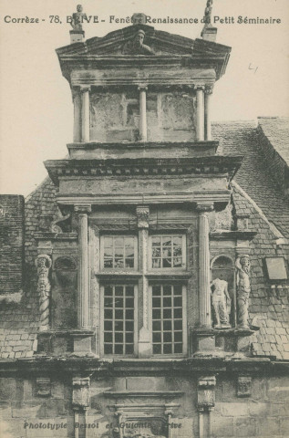 Brive-la-Gaillarde : "Corrèze - 78. Brive - Fenêtre Renaissance du petit séminaire".