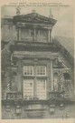 Brive-la-Gaillarde : "Corrèze - Brive - Fenêtre de l'ancien petit séminaire (Renaissance) - Ancien hôtel sous Louis XII (monument historique)".