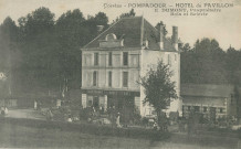Arnac-Pompadour : "Corrèze - Pompadour - hôtel du Pavillon - E. Dumont, propriétaire, bois et scierie".