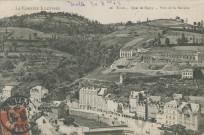 Tulle : "La Corrèze illustrée - 26 Tulle - Quai de Rigny - Pont de la Barrière". Chantier de construction du collège Clemenceau.