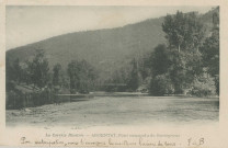 Argentat : "La Corrèze illustrée - Argentat - Pont suspendu de Basteyroux".