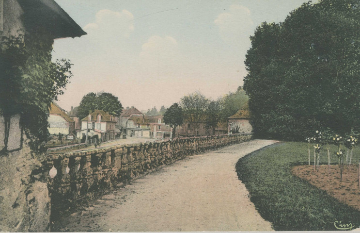 Arnac-Pompadour : "Pompadour (Corrèze) - terrasse du château".