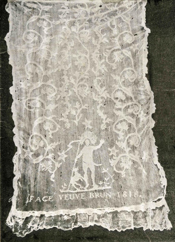 "Fragment du pan inférieur de l'écharpe des pénitents blancs".