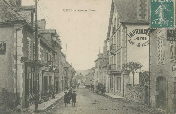 Ussel : "Ussel - Avenue Carnot".