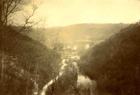 Vue sur la vallée de la Corrèze en hiver.