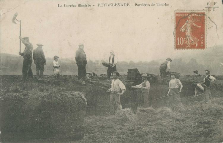 Peyrelevade : "La Corrèze illustrée - Peyrelevade - Carrières de tourbe".