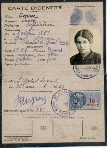 Carte d'identité de Louise Ceaux.