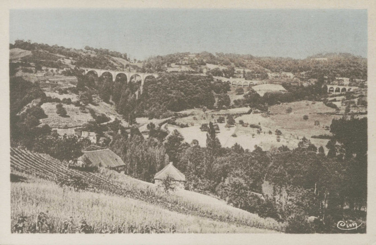 Vignols : "Vignols (Corrèze) - Le moulin".