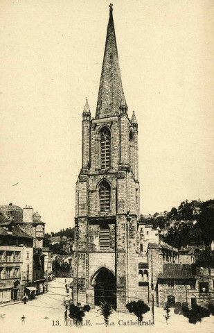 "13. Tulle. - La Cathédrale".