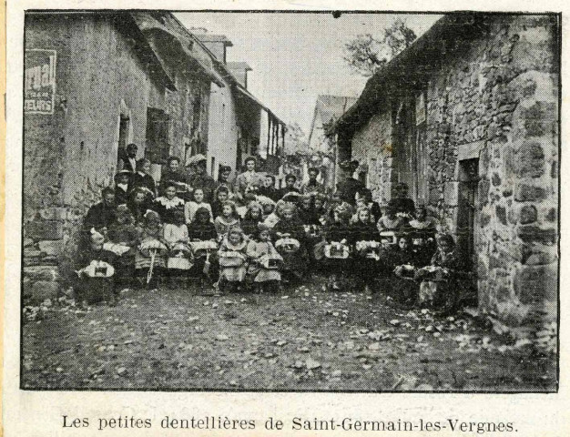 "Les petites dentellières de Saint-Germain-les-Vergnes".