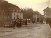 Attelages, éleveurs porchers et leurs cochons, fiacre, quai Saint-Priest et pont de la Barrière.