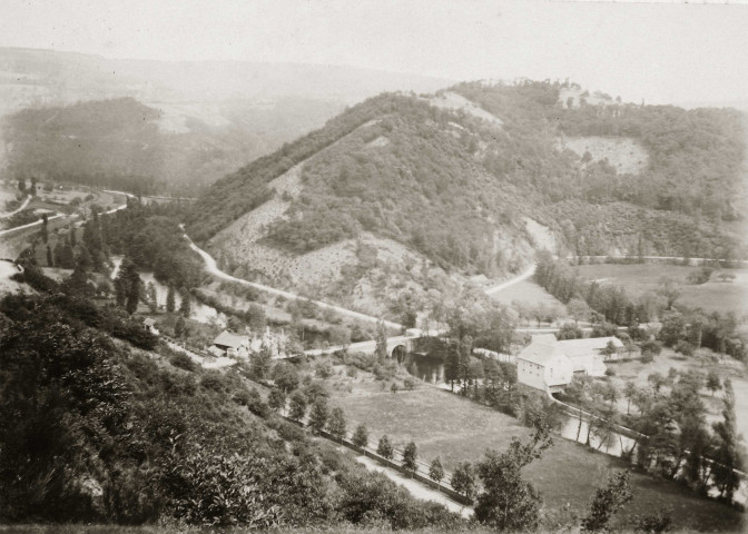 Vallée de la Corrèze, vue générale.