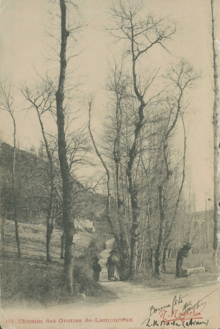 Noailles : "60 - Chemin des grottes de Lamouroux ".