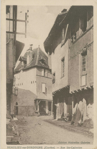 Beaulieu-sur-Dordogne : "Beaulieu-sur-Dordogne (Corrèze) - Rue Ste-Catherine".
