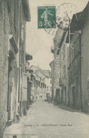 Donzenac : "Corrèze - 6 - Donzenac, vieille rue".