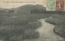 Saint-Setiers : "1964 Plateau de Millevaches (Corrèze) - Source de la Vienne".
