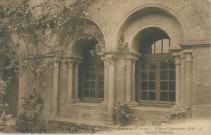 Aubazine : "Obazine (Corrèze) - Abbaye cistercienne (XIIe s.) - Fenêtres romanes".