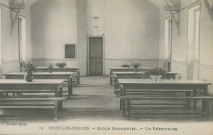 Bort-les-Orgues : "13 - Bort-les-Orgues - Ecole Marmontel. - Un réfectoire.".