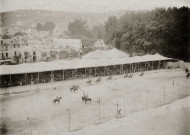 Le Buffalo Bill's wild west : spectacle sur la Place de la Guierle.