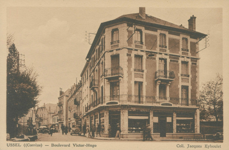 Ussel : "Ussel (Corrèze) - Boulevard Victor-Hugo".