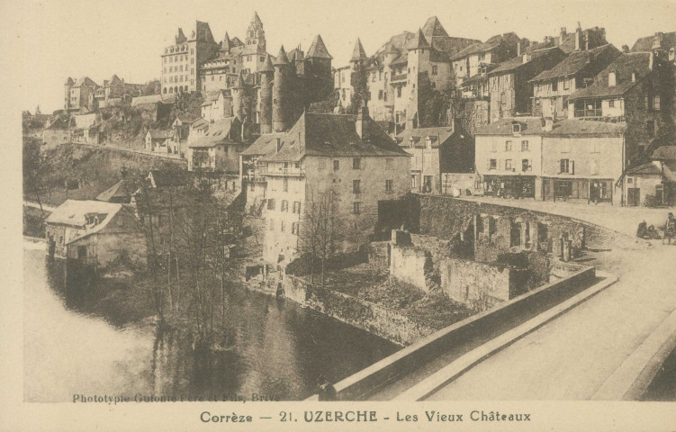Uzerche : "Corrèze - 21. Uzerche - Les vieux châteaux".