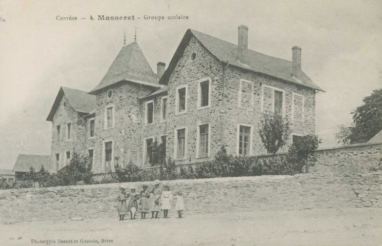 Masseret : "Corrèze - 4. Masseret - Groupe scolaire".