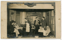 [Camp de Würzburg] : théâtre du camp : "La chance du mari", photo 8e Cie.