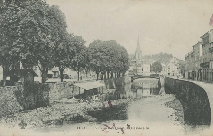 Tulle : "Tulle - 5 - Vue des quais, la passerelle".