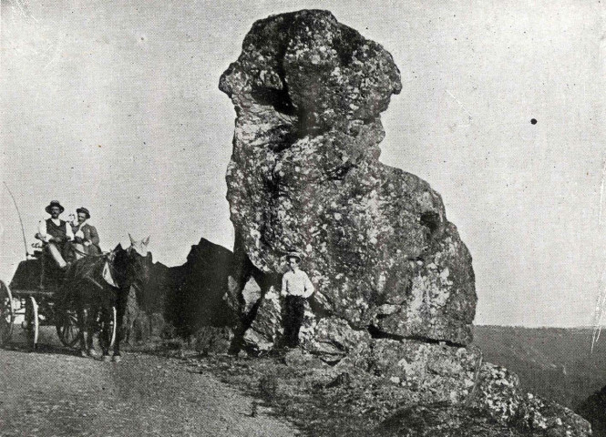 "Rocher de Louis XVI".