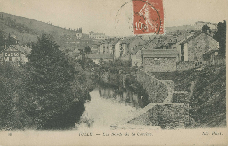 Tulle : "88 Tulle. - Les bords de la Corrèze.".