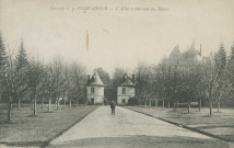 Arnac-Pompadour : "Corrèze - 7 - Pompadour - l'allée conduisant au haras".