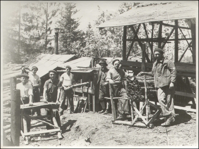Portrait de groupe des ouvriers charbonniers d'Henri Queuille.