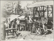 Portrait de groupe des ouvriers charbonniers d'Henri Queuille.