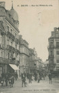 Brive-la-Gaillarde : "41. Brive - Rue de l'Hôtel de ville". Banderolle annonçant un match de football.