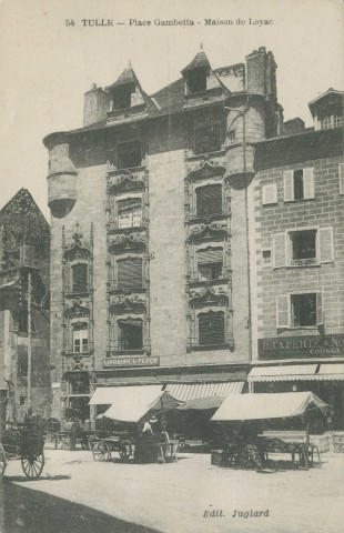 Tulle : "54 Tulle - Place Gambetta - Maison de Loyac".