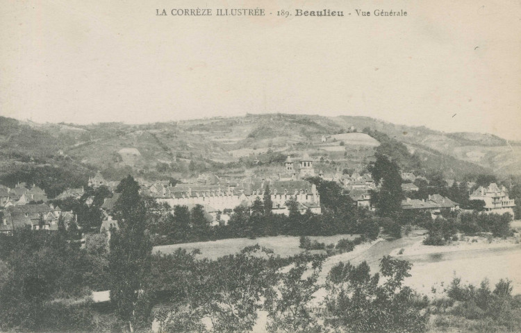 Beaulieu-sur-Dordogne : "La Corrèze illustrée - 189. Beaulieu - Vue générale".