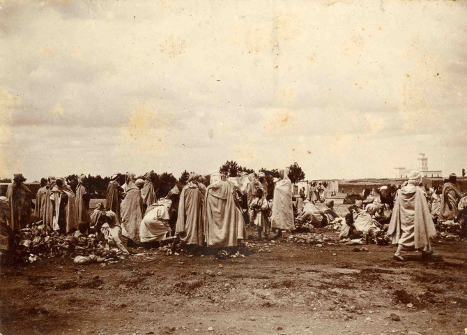 Vue générale du marché.