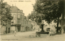 "370. - Corrèze. - Meyssac. - Grande-Place".