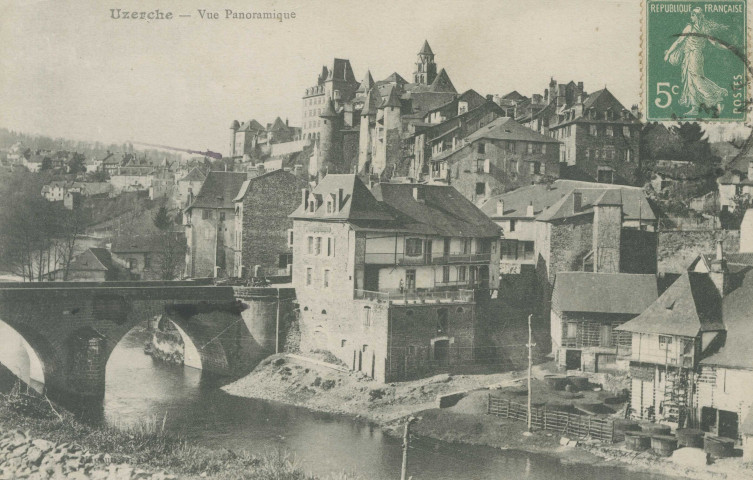Uzerche : "Uzerche - Vue panoramique".