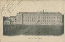 Brive-la-Gaillarde : "Brive. - Nouvel hôpital.".