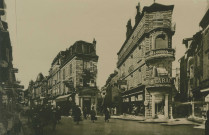 Brive-la-Gaillarde : "521 D R Brive (Corrèze) - Rue de l'Hôtel de ville".