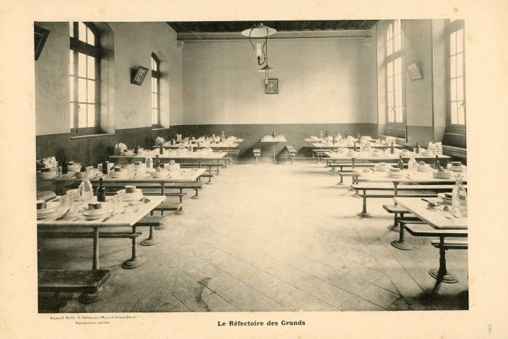 Le réfectoire des grands.