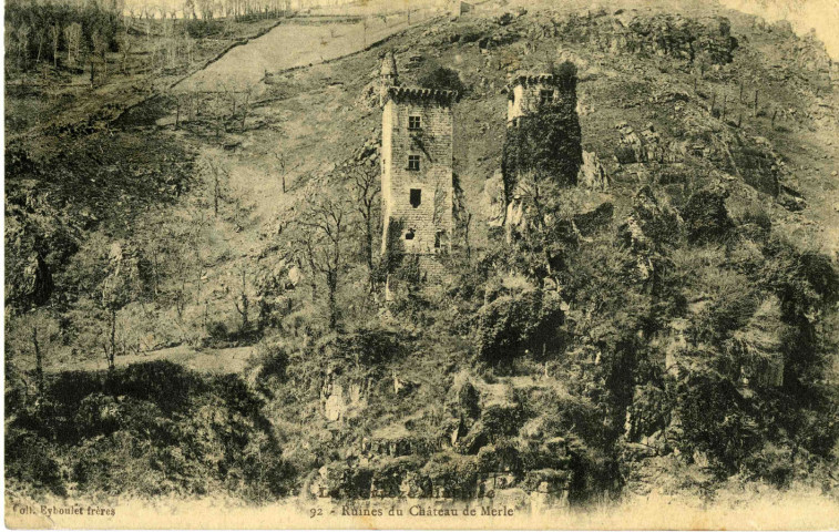 "La Corrèze Illustrée. Ruines du château de Merle".
