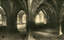 "228. - Tulle - Les cloîtres. - Salle Capitulaire".