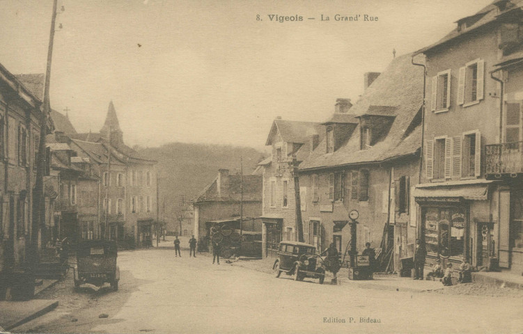 Vigeois : "8. Vigeois - La grand'rue".