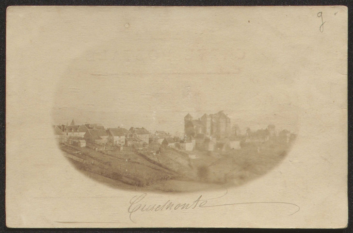 Curemonte : vue générale.