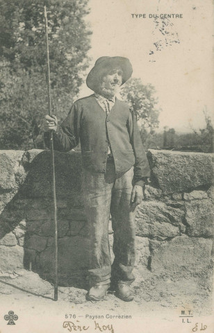 Folklore : "Type du Centre - 576 - Paysan corrézien".