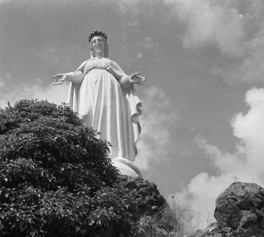 Statue de Notre-Dame-de-Rocamadour.