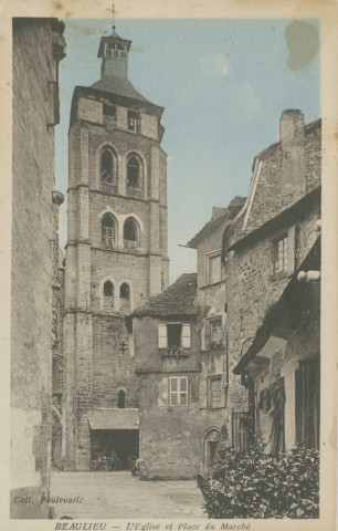 Beaulieu-sur-Dordogne : "Beaulieu - L'église et place du marché".